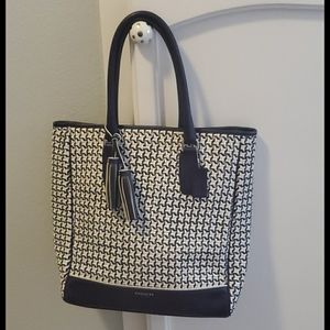 Coach Tote 💜